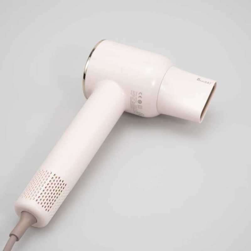 Smart Temperature Control Fast Drying Hair Dryer Customize For Salon And Home Use