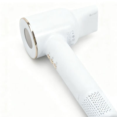 Secador de pelo multifuncional de 1600W con autolimpieza y sensor de agarre manual